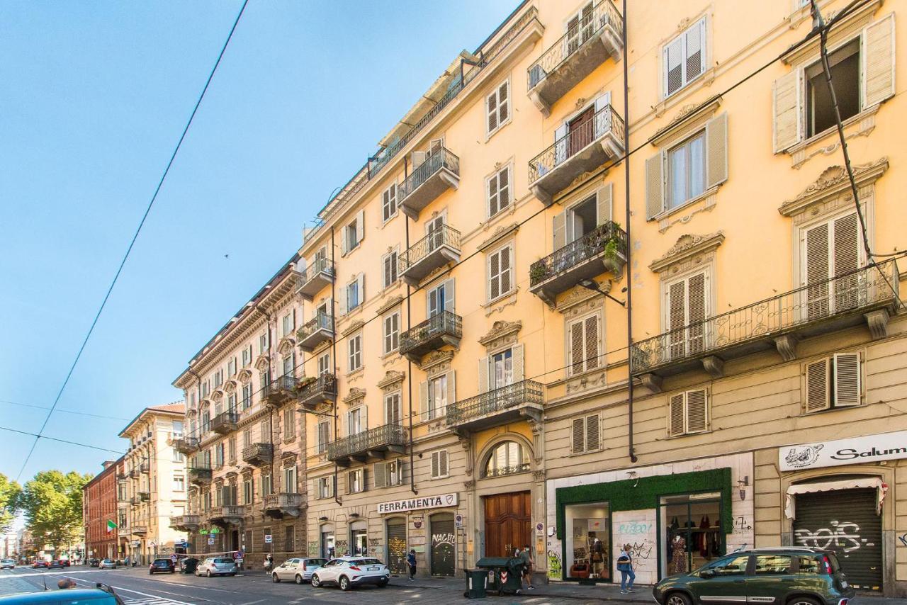 Porta Nuova & Parco Del Valentino Roomy Flat Turin Luaran gambar