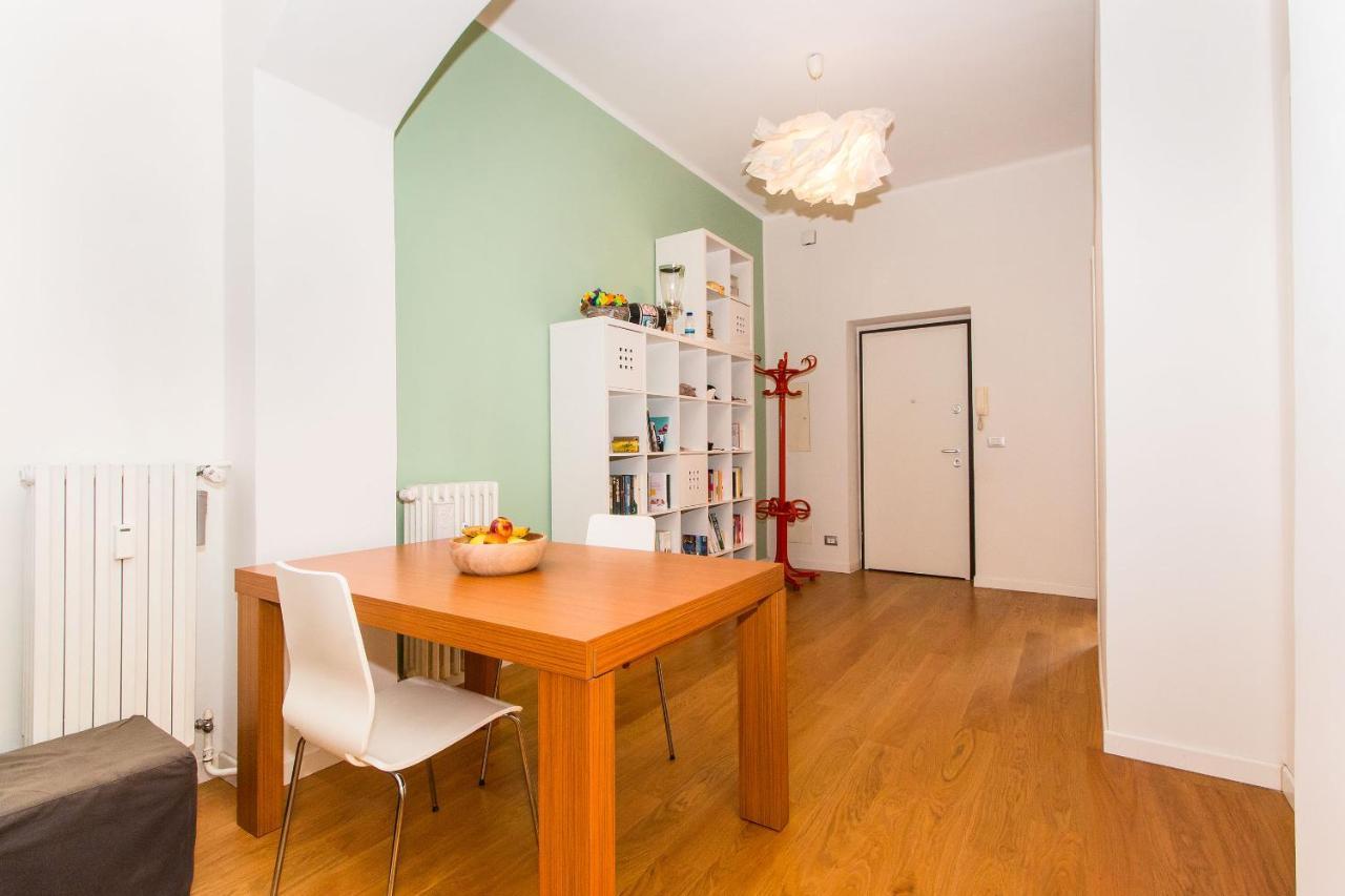 Porta Nuova & Parco Del Valentino Roomy Flat Turin Luaran gambar