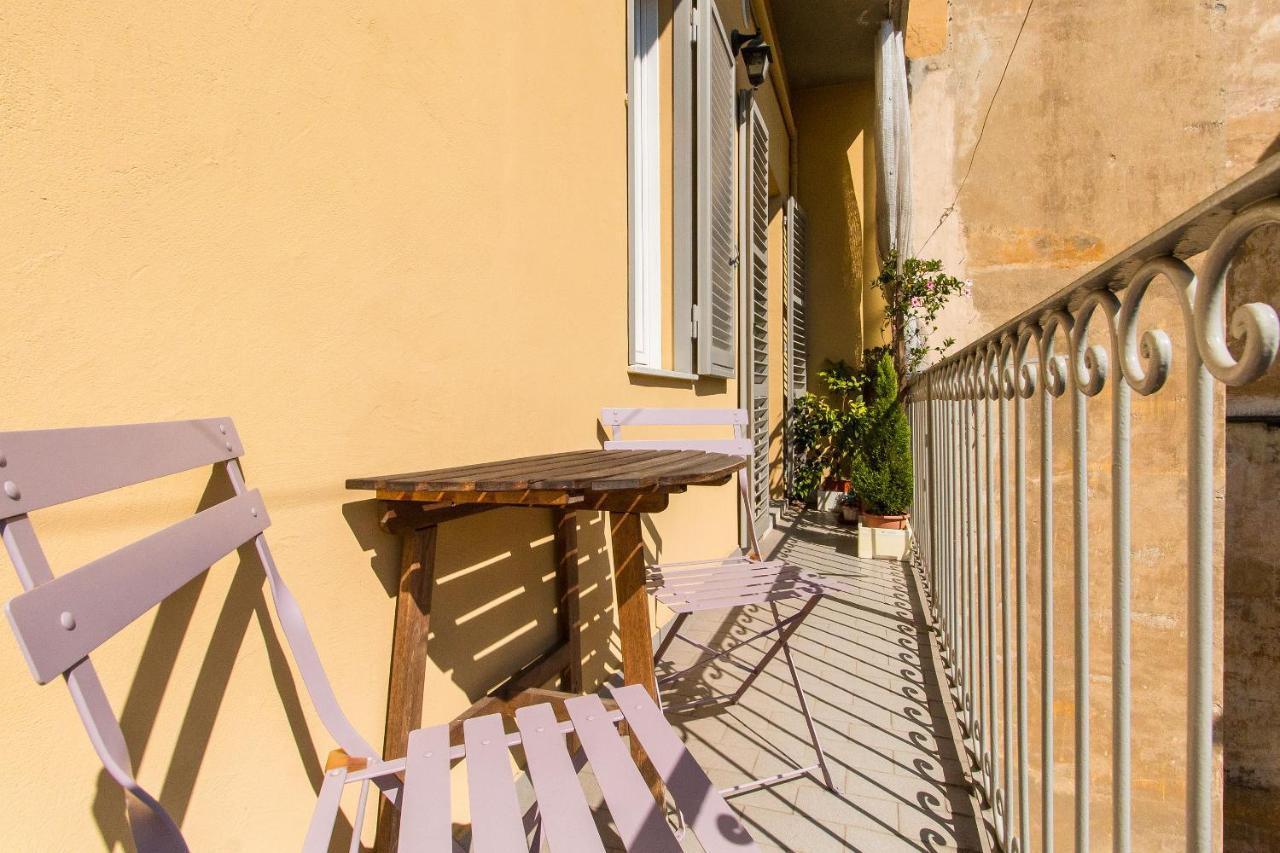 Porta Nuova & Parco Del Valentino Roomy Flat Turin Luaran gambar