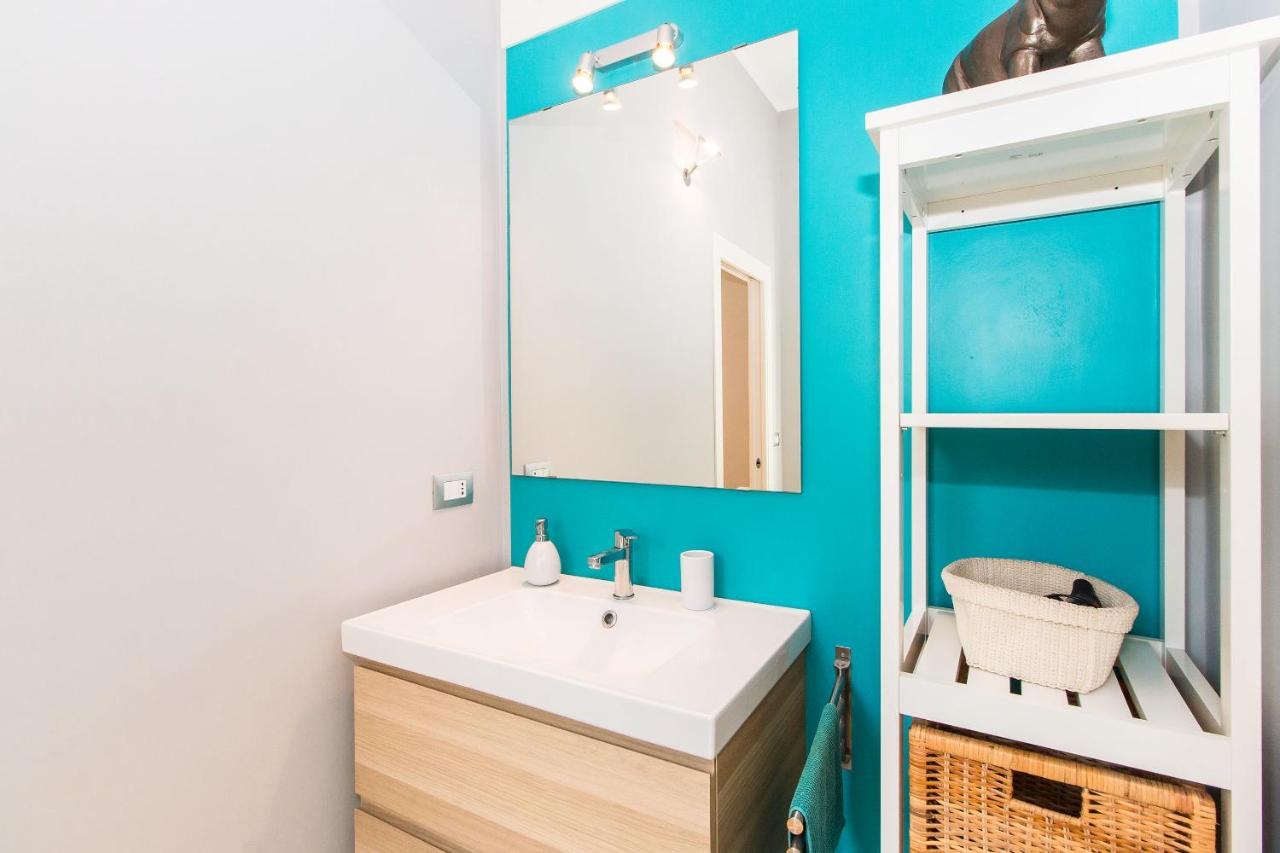 Porta Nuova & Parco Del Valentino Roomy Flat Turin Luaran gambar