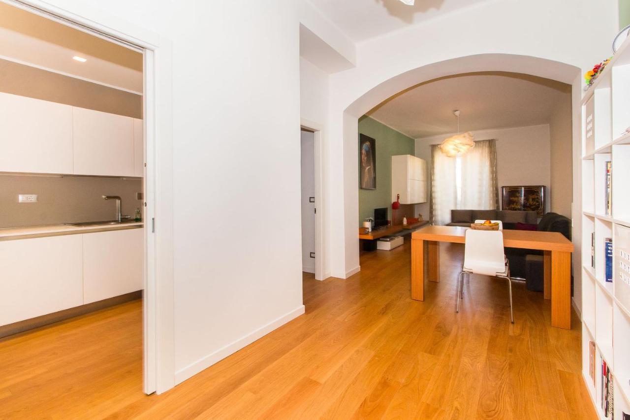Porta Nuova & Parco Del Valentino Roomy Flat Turin Luaran gambar